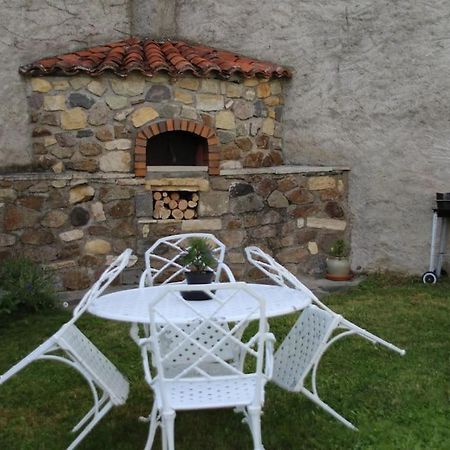 Ideal Voyageurs & Travailleurs Cherchant Du Calme Manglieu Exterior foto